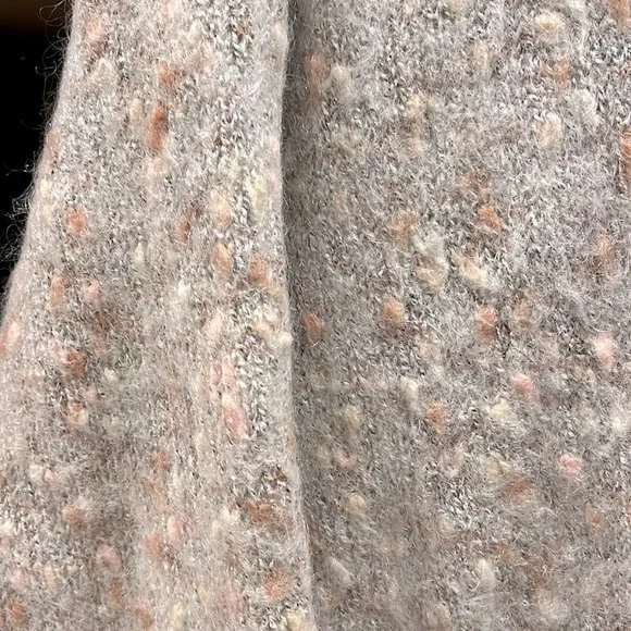 OAK + FORT Cream Cardigan with Peach Fleck - Picture 2 of 3